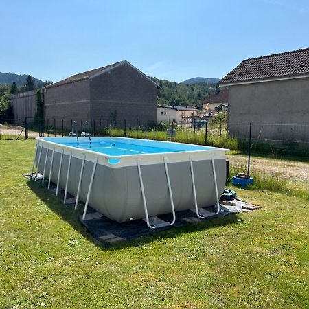 Gite 205 M2, 8Pers Piscine, Jacuzzi, Balneo Privatifs Vagney المظهر الخارجي الصورة